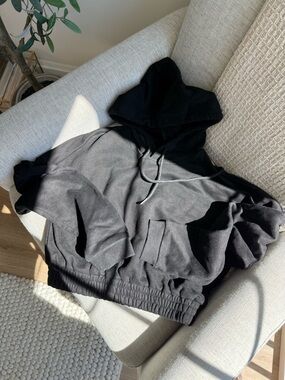 NVGTN Black Cropped Hoodie